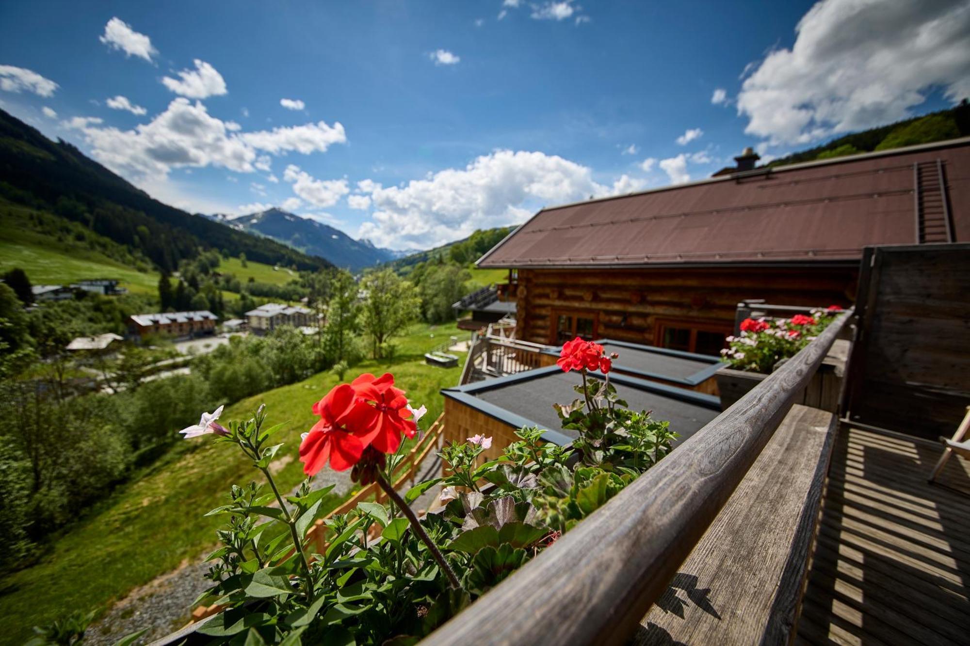 Drei Hittn Saalbach Apartamento Exterior foto